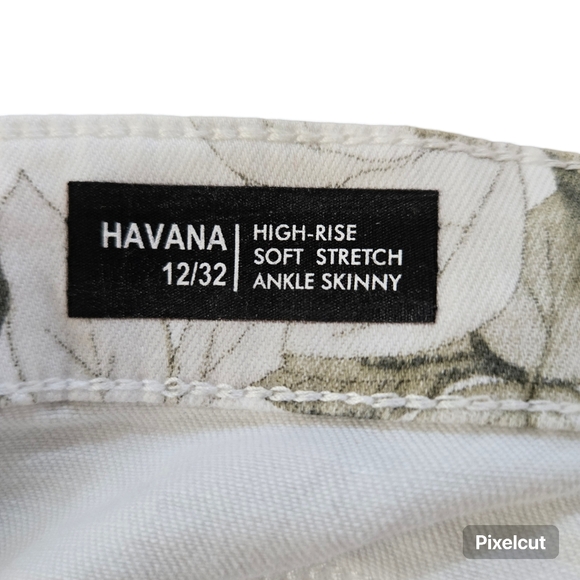 BUFFALO DAVID BITTON white floral stretch denim Savanah high rise Jeans size 12 - Picture 8 of 11